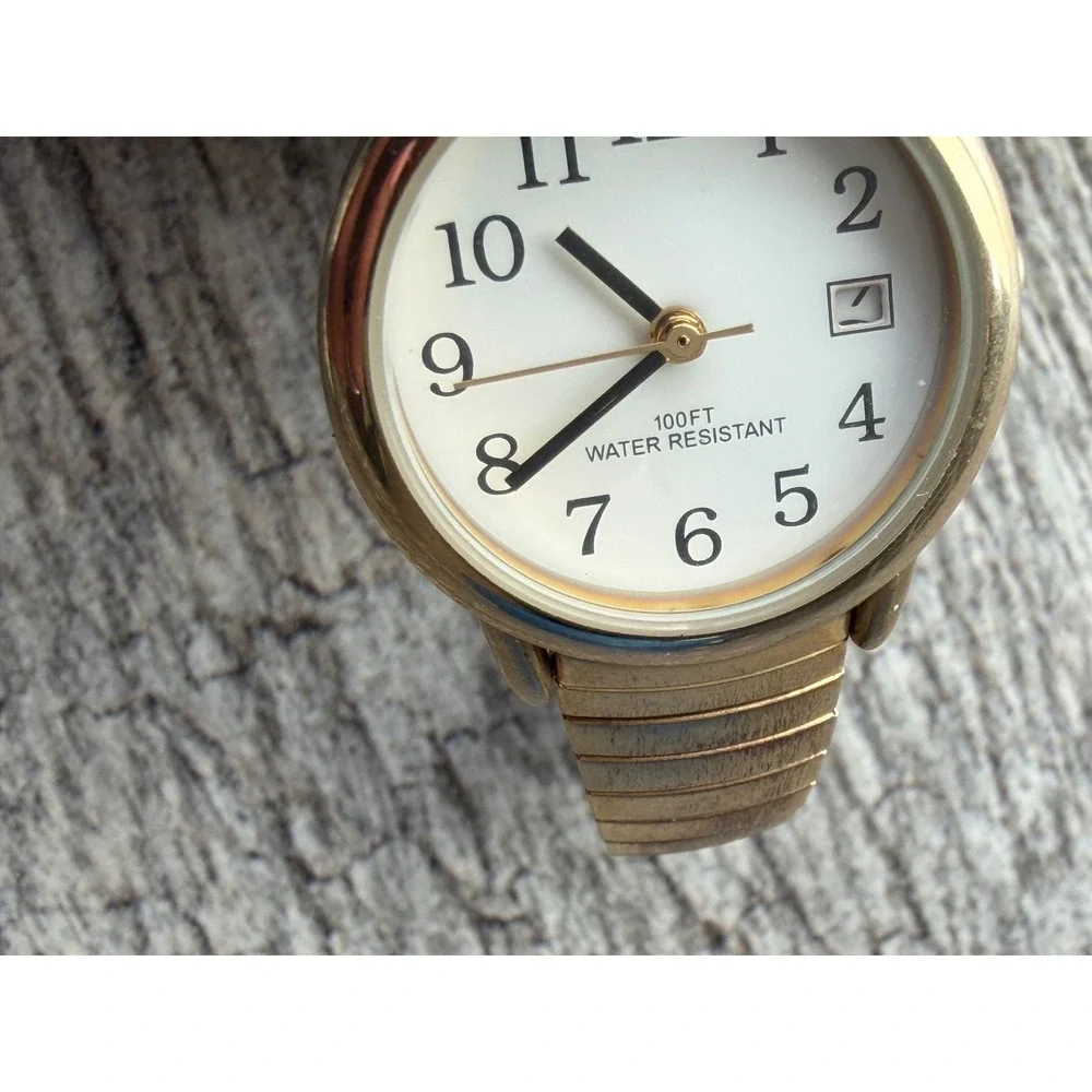 FMD Watch‎ Calendar Date Water Resistant Japan FMDWS046 Vintage Stainless Steel